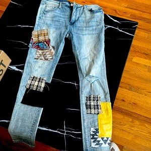 Men Patchwork Jean.   Sz 38.